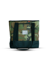 Load image into Gallery viewer, Selektor Classic Bag x 30 LP 12" Camo and Black
